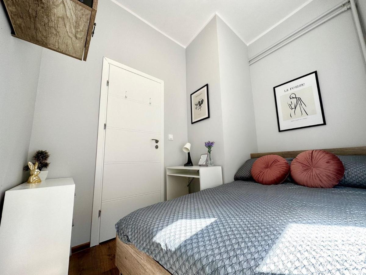 Mmrent Simplicity Room — Zdjęcia 3